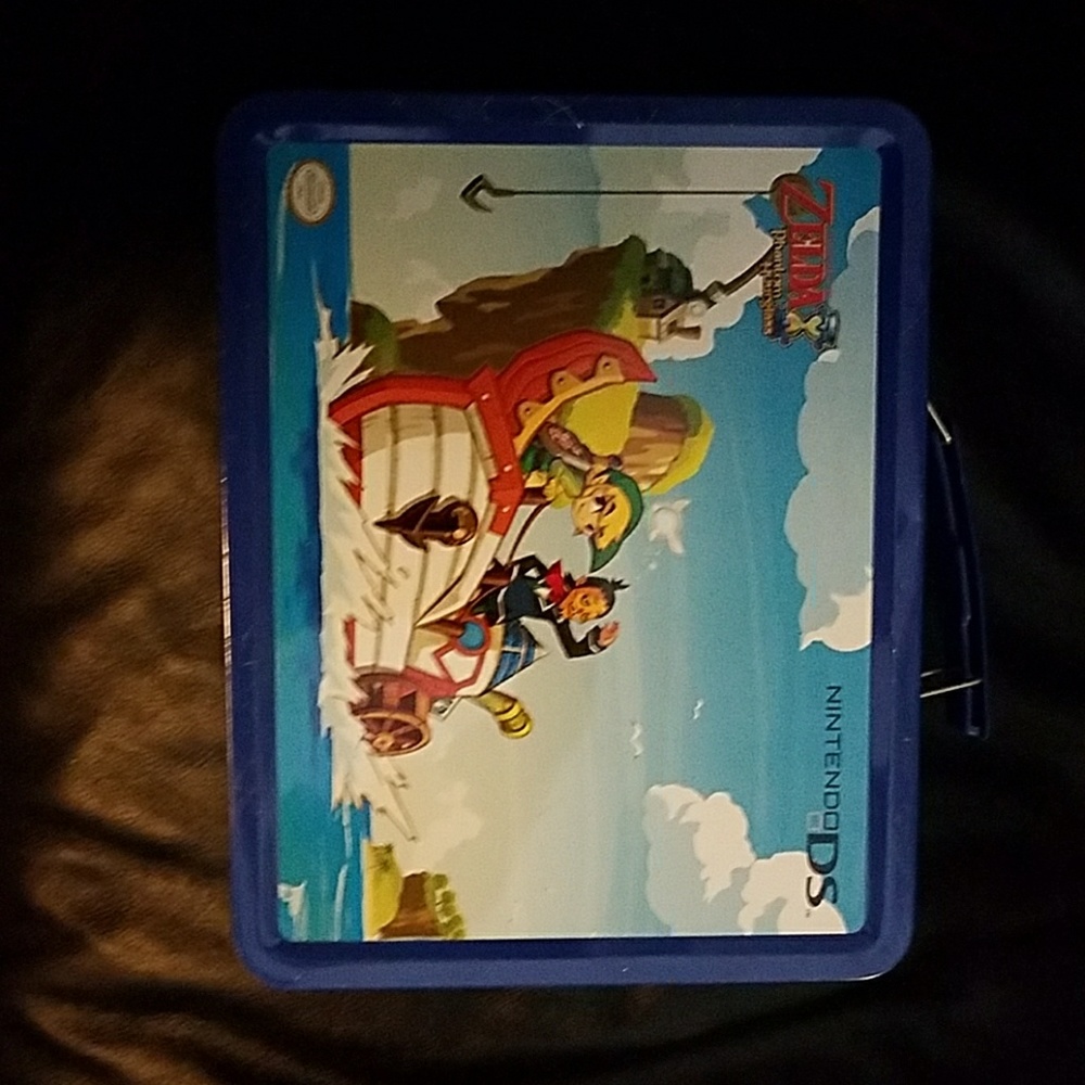 Zelda phantom hour glass lunch box - Picture 3 of 5